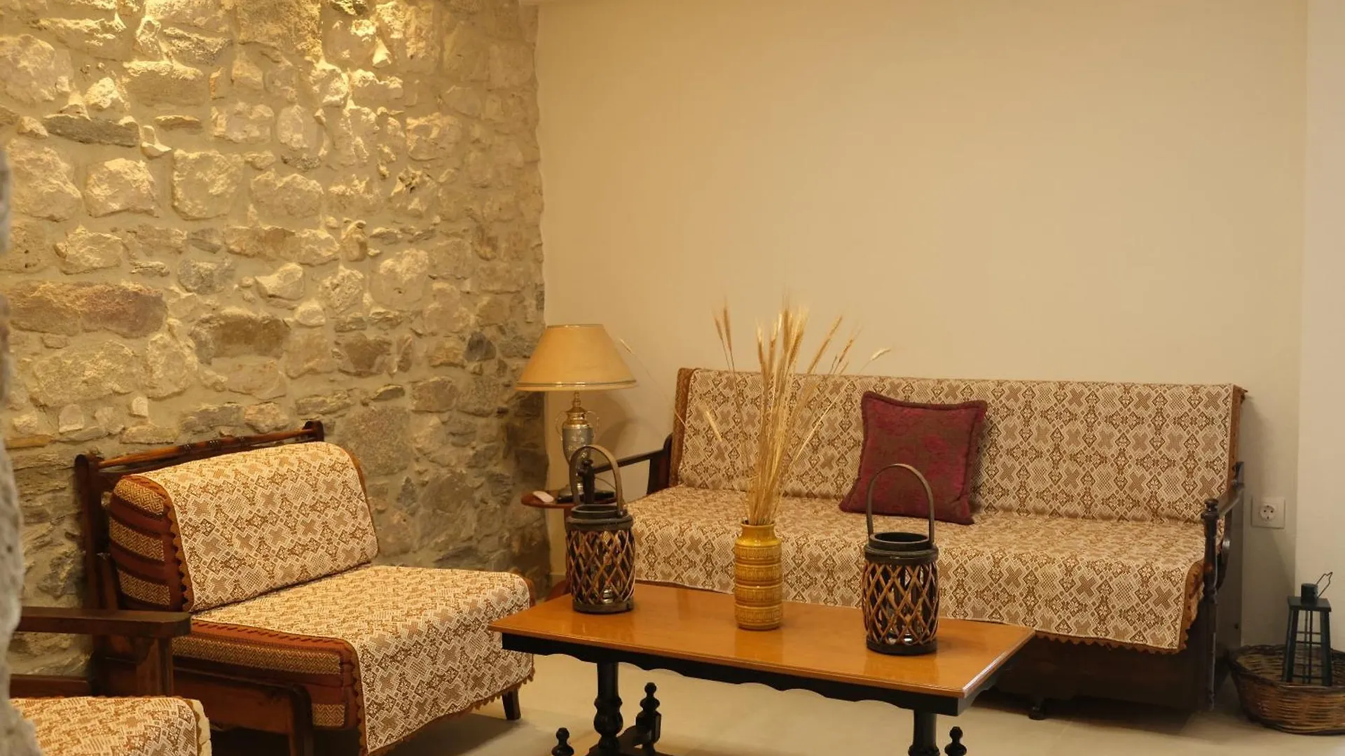 Apartment Mangoseaview Home Nea Roda