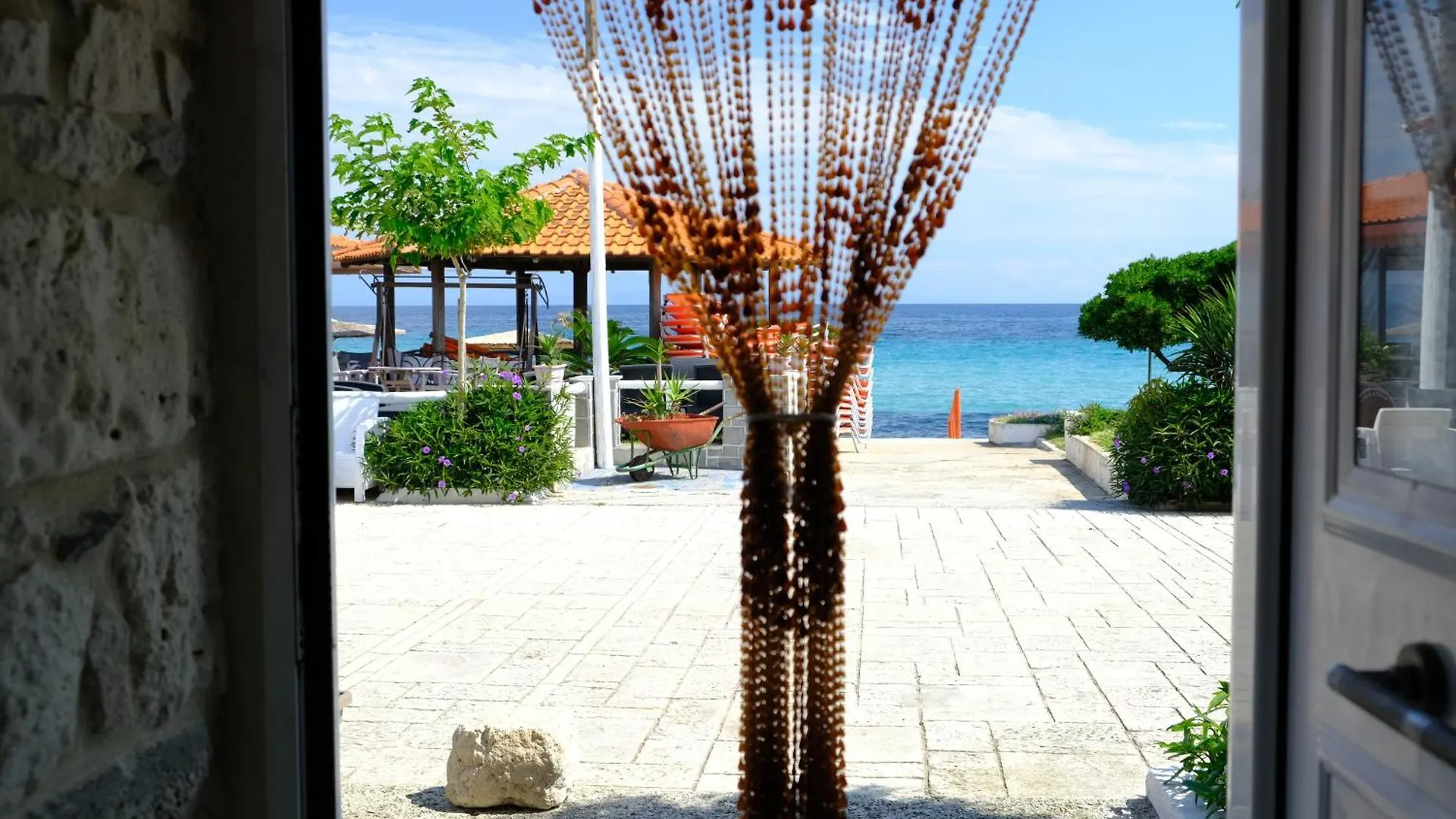 Mangoseaview Home Nea Roda Greece
